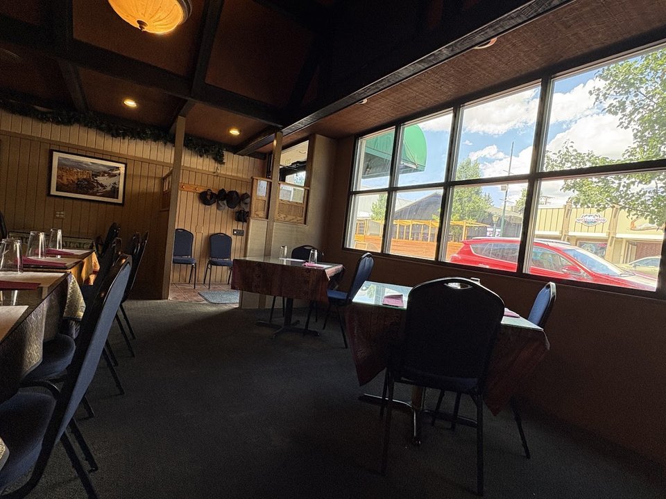 Thai curries and noodles served in a cozy space.