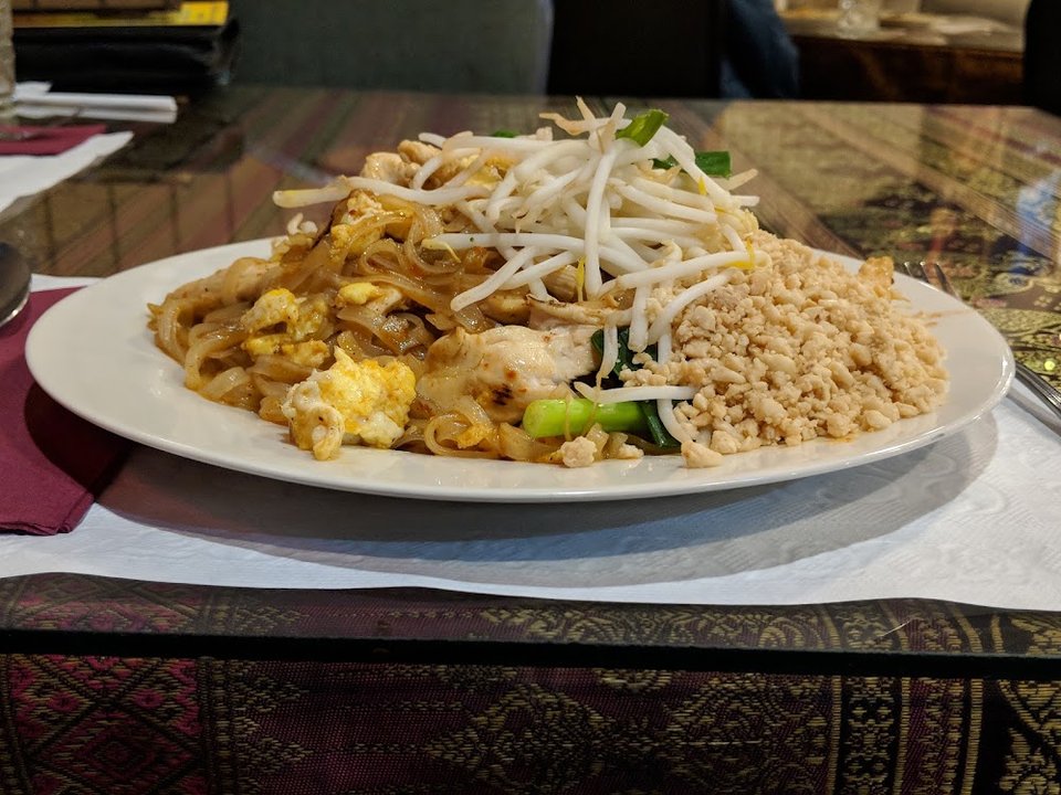 Printed menu with appetizers, soups, and noodle dishes.