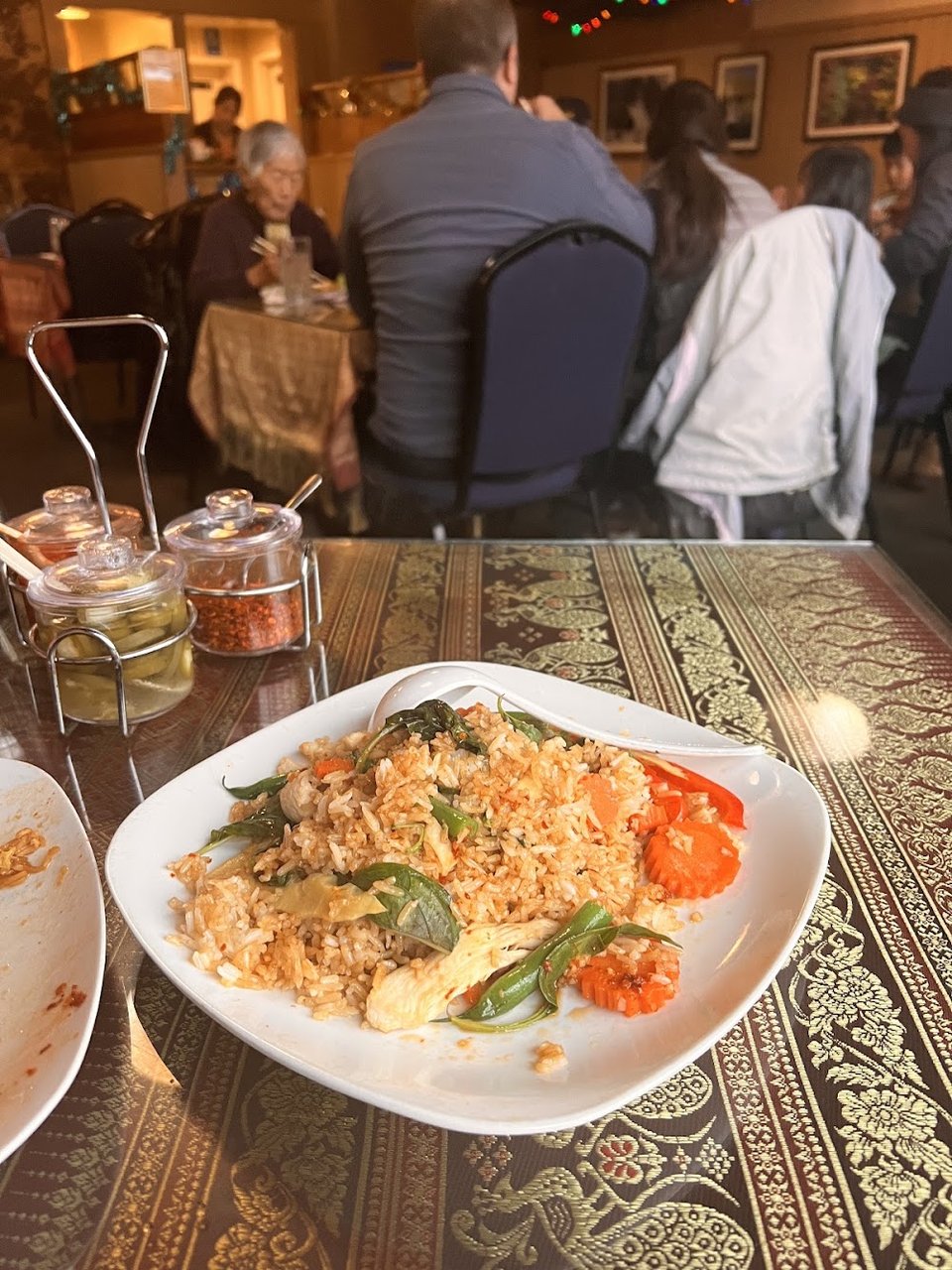 Menu page for Thai curries, noodles, and fried rice.